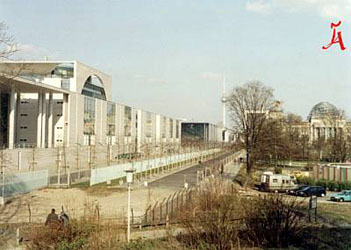 paul-l&ouml;be-allee